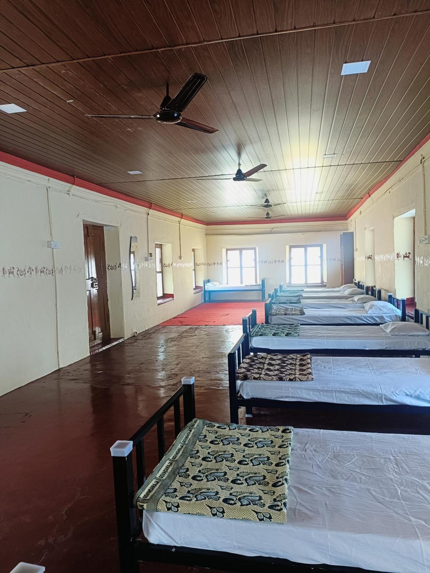 Keshava Heritage Country house *
